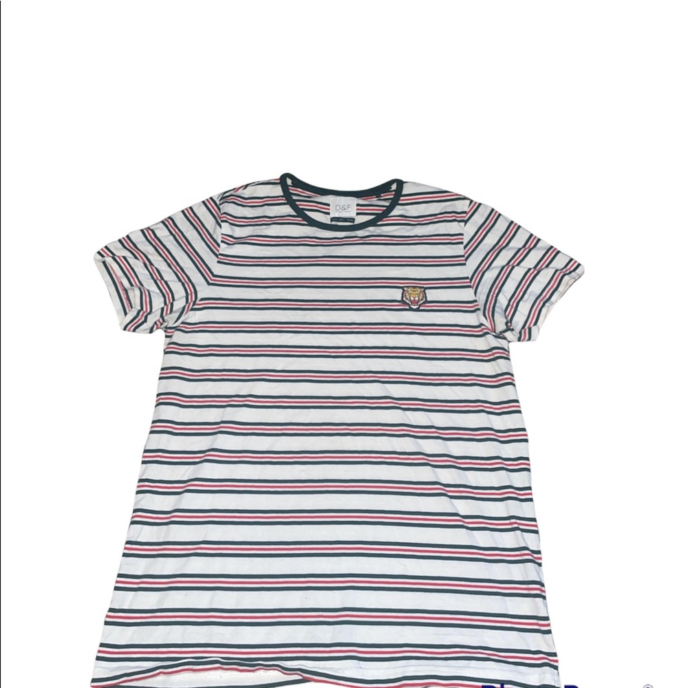 Men’s striped shirt